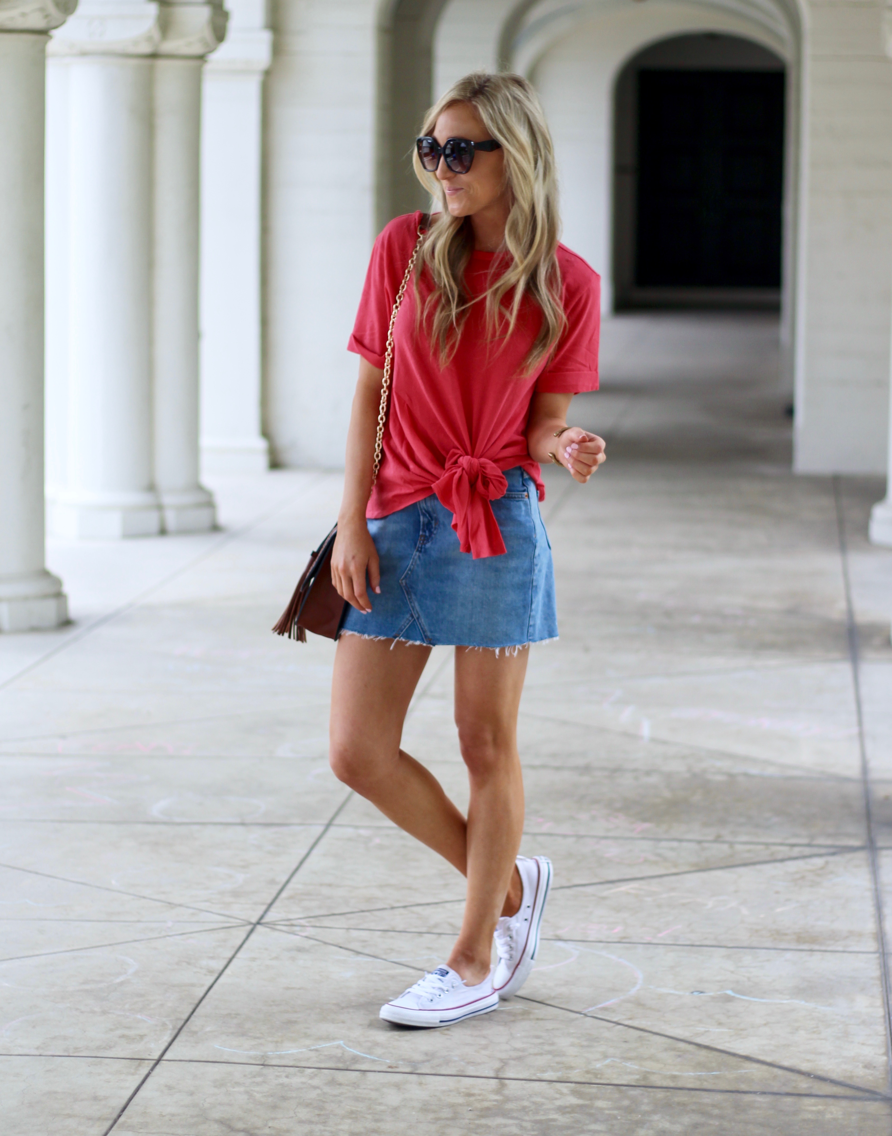 denim skirt with converse